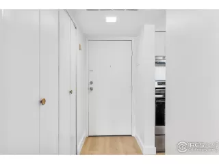 Photo #6: 1050540 Listing 