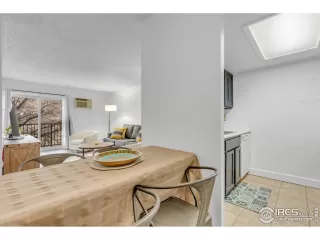 Photo #2: 1050660 Listing 