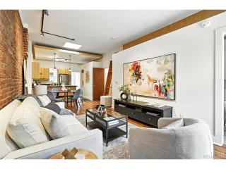 Photo #4: 1501352 Listing