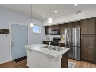 Photo #6: 1502656 Listing