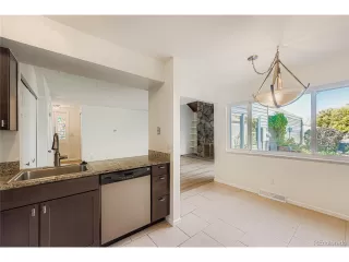 Photo #4: 1503340 Listing