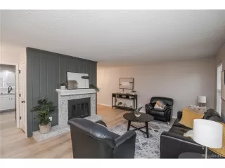 Photo #3: 1503832 Listing