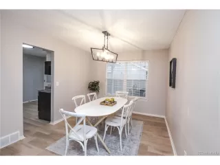 Photo #6: 1503832 Listing