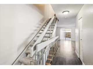 Photo #6: 1504641 Listing