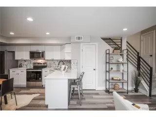 Photo #2: 1505605 Listing 