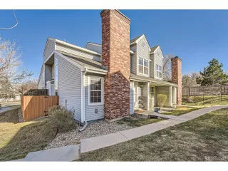 Photo #2: 1505728 Listing