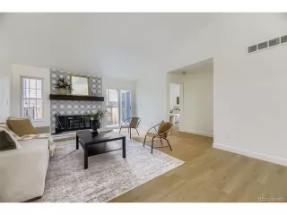 Photo #6: 1506814 Listing