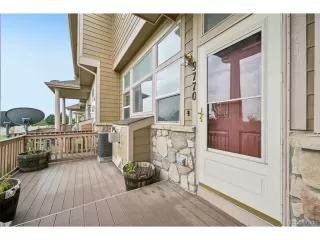 Photo #5: 1506836 Listing 