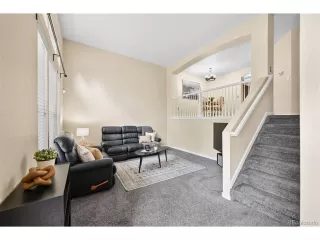Photo #5: 1507097 Listing