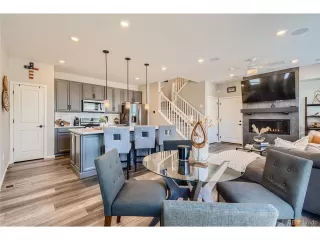 Photo #4: 1508406 Listing