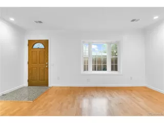Photo #2: 1510976 Listing 