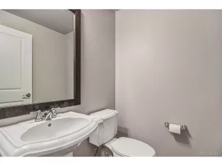 Photo #5: 1515730 Listing