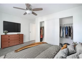 Photo #5: 1516908 Listing 