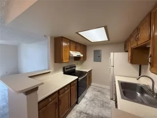 Photo #2: 1517402 Listing