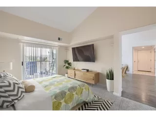 Photo #2: 1517590 Listing 