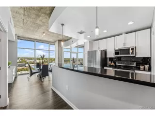 Photo #3: 1518238 Listing