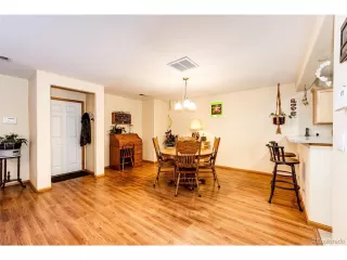 Photo #6: 1520392 Listing 