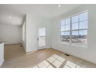 Photo #5: 1521115 Listing 