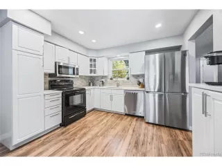 Photo #2: 1521950 Listing 