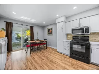 Photo #3: 1521950 Listing 