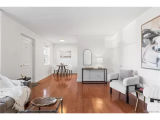 Photo #4: 1528786 Listing 