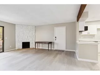 Photo #4: 1531496 Listing 