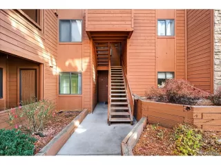 Photo #5: 1532033 Listing 