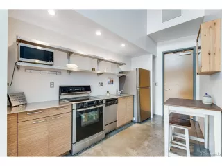 Photo #4: 1532793 Listing 