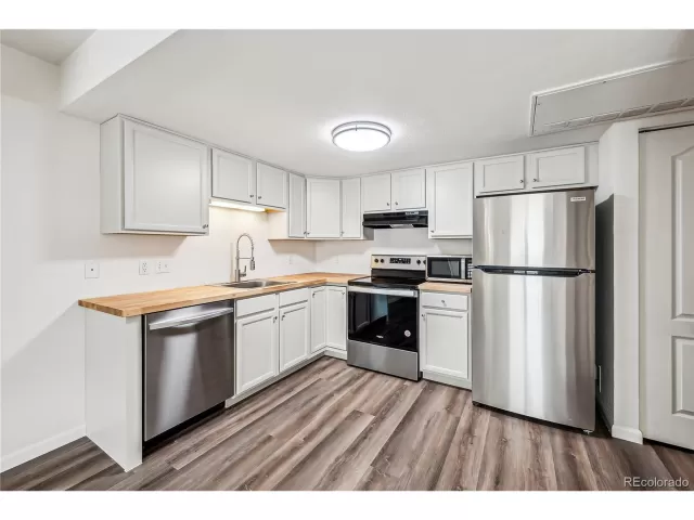 MLS: 1532931 Condo For Sale