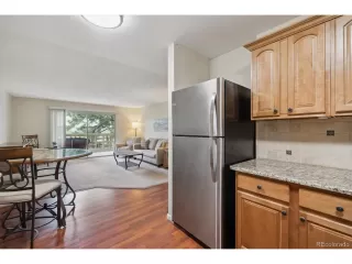 Photo #3: 1533104 Listing 