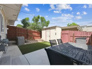 Photo #6: 1536822 Listing