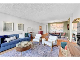 Photo #5: 1537411 Listing 