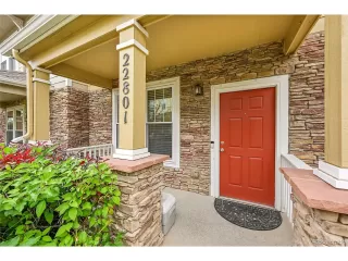 Photo #2: 1537529 Listing