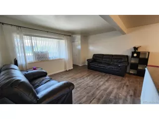 Photo #6: 1537763 Listing