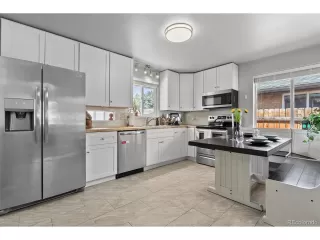 Photo #4: 1538379 Listing 