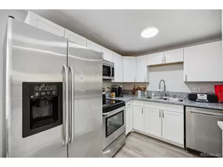 Photo #3: 1541558 Listing