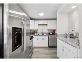 Photo #4: 1541558 Listing