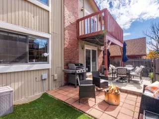 Photo #5: 1541877 Listing