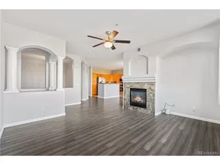 Photo #6: 1549870 Listing