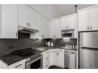 Photo #4: 1550984 Listing