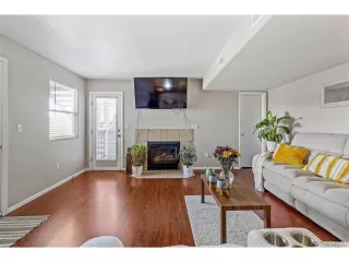 Photo #4: 1551384 Listing 