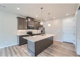 Photo #3: 1554244 Listing