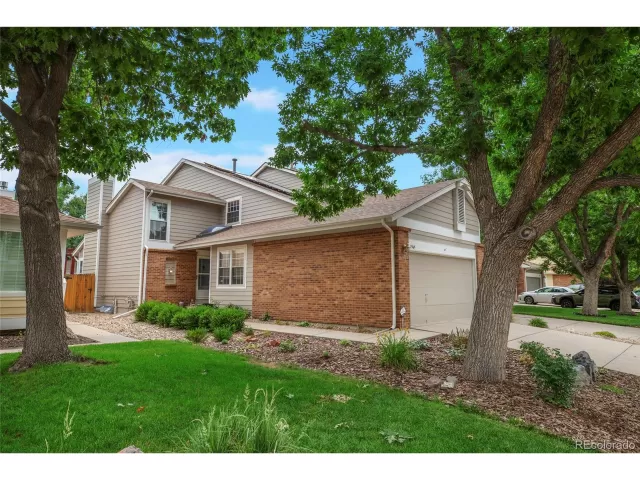 MLS: 1555746 Condo For Sale