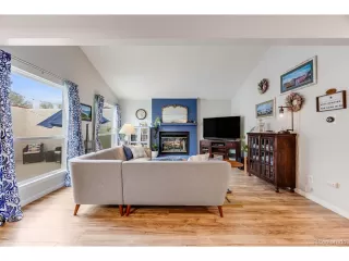 Photo #6: 1556889 Listing 