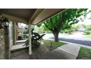 Photo #4: 1559649 Listing