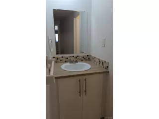 Photo #5: 1560821 Listing 