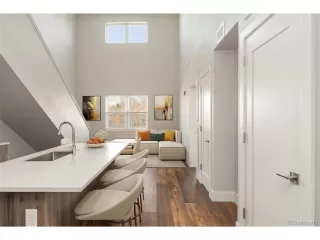 Photo #2: 1560845 Listing