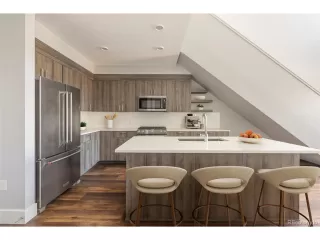 Photo #4: 1560845 Listing