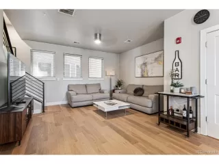 Photo #3: 1562955 Listing 