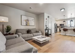 Photo #5: 1562955 Listing 